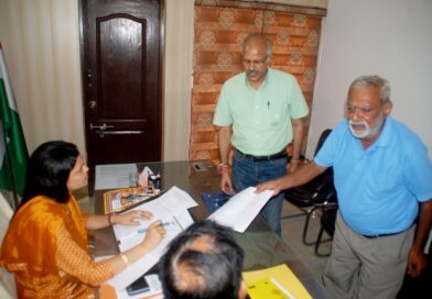 जिला पंचायत अध्यक्ष से डिस्ट्रिक्ट प्लानिंग कमेटी की बैठक बुलाने का किया आग्रह*।