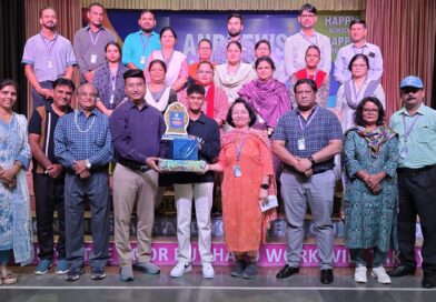 यूपी महिला क्रिकेट टीम की उप-कप्तान व पूर्व छात्रा सम्पदा दीक्षित का सम्मान 