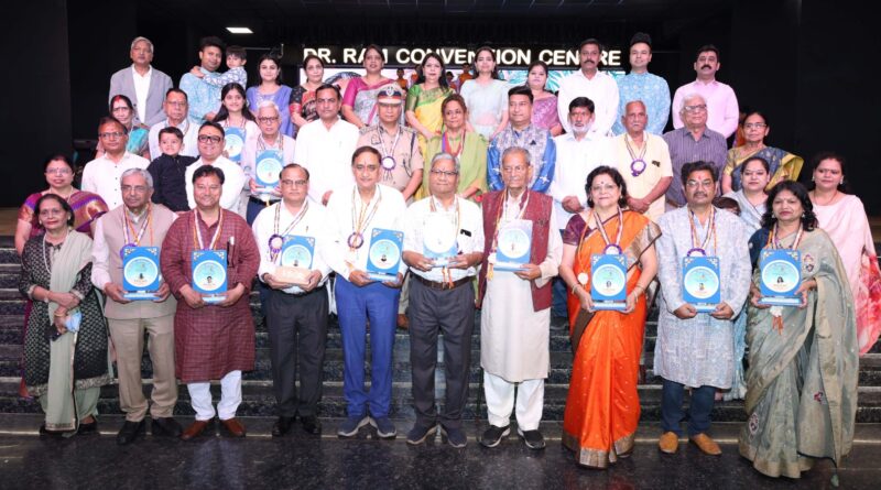 300 विद्यार्थियों ने किया हनुमान स्तुति का भावपूर्ण मंचन